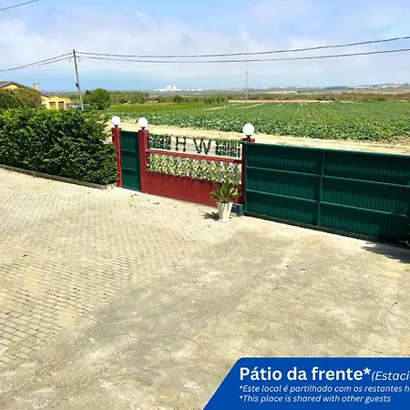 Pansiyon W.h.house Atouguia Da Baleia