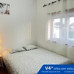 Homestay W.h.house Atouguia Da Baleia