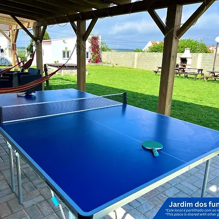 W.h.house منزل للإقامة *