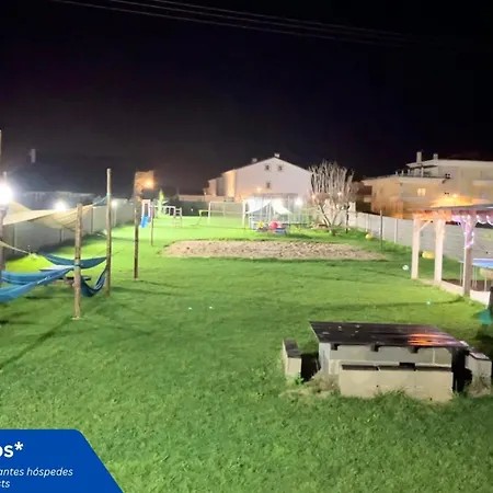 W.h.house ホームステイ アトウギア・ダ・バレイア